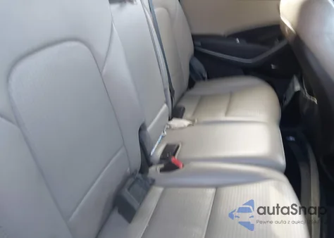 2015 Hyundai Santa Fe Sport 2.4L z USA, uszkodzony, nr VIN 5XYZU3LB8FG238434